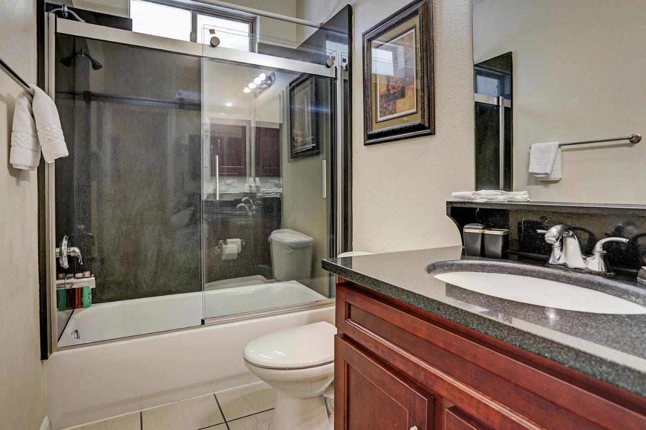 יוסטון Villa Corporate 2 Bedroom Suite Furnished Condo מראה חיצוני תמונה
